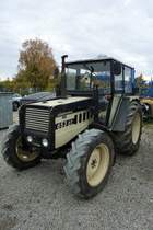 Lamborghini 653DT, Allradschlepper mit 3-Zyl.Diesel und 62PS, Baujahr 1982-85, Nov.2011