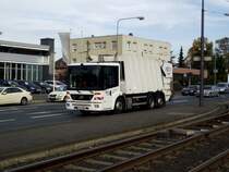 FES Mercedes Benz Econic am 03.11.11 in Frankfurt am Main Ost 