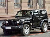 Wrengler Jeep abgestellt am Straenrand am 29.10.2011.