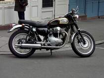 Kawasaki W650 aufgenommen am 28.10.2011.