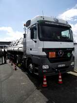 Mercedes Benz Actros Fl�ssiggas Transporter des VW Scirocco Cups am 07.08.11 auf den N�rburgring 