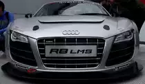 Das Gesicht von einen Audi R8 LMS am 07.08.11 auf den N�rburgring 