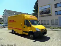 DHL Fahrzeug in der Stengelstra�e in Saarbr�cken. Das Foto zeigt einen Iveco von DHL. Aufgenommen habe ich das Bild im September 2011.