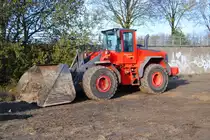 Abgestellt in Geilenkirchen Lindern, Volvo L 110 E von Koppertz, Rheinhausen am 19.11.11