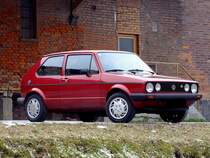 GOLF-I Rabbit, vor den Gemuern des alten Rieder Gtermagazines; 120127