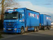 Mercedes Actros 2544 MP3 Hngerzug von  Reinert Logistics  abgestellt in Crailsheim, 20.11.2011
