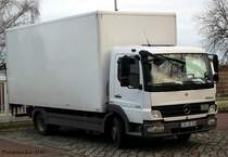 MB Atego 816, aufgenommen in Rostock am 15.1.2012