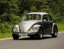 VW Kfer auf dem Weg nach Michelau am 10.07.2011.