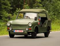 Trabant der ehemaligen NVA Grenztruppen auf dem Weg nach Michelau am 10.07.2011.
