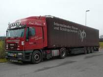 Iveco EuroStar von  Rudolf Huber  aus sterreich abgestellt in Crailsheim. LKW dieser Baureihe sind mittlerweile recht selten geworden. 26.12.2011
