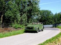 VW-181,Kbel; fgt sich harmonsich in die grne Landschaft; 110717