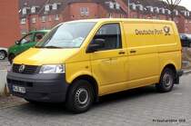 VW Transporter T5 der ''Deutschen Post'', Rostock 27.2.2012