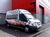 FORD-Transit von scooter-center hat sich zur 13. Rollerausstellung in Ried eingefunden; 120225