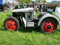 Frisch restaurierter hanomag Straenschlepper beim Treffen in Hartmannsdorf
