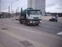 Iveco Absetzkipper in Potsdam am 14.03.2012