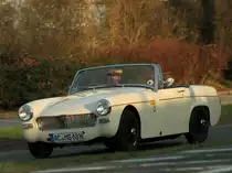 Rechtsgesteuerter MG Midget Mark III, die ersten Sonnenstrahlen lassen sie uns wieder auf den Strassen sehen und h�ren. Gesehen am 15.03.2012 in Aachen.