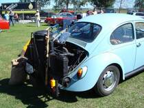 VW-Kfer mit Holzvergaser, ausgestellt beim Oltimertreffen in Bad Buchau, 2006