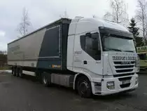 Dieser IVECO-Sattelzug stand,am 19.Februar 2012,in Bergen/R�gen.