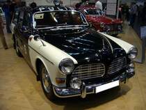 Volvo P220 der schwedischen Polizei. Der  Amazon  Kombi wurde von 1962 - 1969 ca. 73.000 mal produziert. Hier wurde ein toprestauriertes Exemplar der schwedischen Polis abgelichtet. Techno Classica am 25.03.2012.