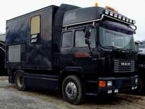 MAN 19.422 ist im Einsatz fr ein Zirkus-Unternehmen;120330