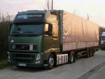 Volvo FH 460 aus Polen am frhen Sonntagmorgen in Ulm, 18.03.2012