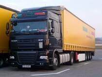 DAF XF 105.460 von  Romix  aus Polen auf einem Parkplatz bei Ulm, 18.03.2012