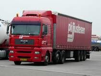 MAN TGA 26.440 (6x2) von  P.K. Justesen  aus Dnemark auf dem Rasthof Wrnitz, 06.04.2012