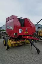 New Holland BR 750, Rundballenpresse f�r Stroh und Heu, M�rz 2012