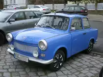 Am 10.April 2012 stand Dieser Trabi wenige Meter vor meiner Haust�r in Bergen/R�gen. 