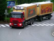 IVECO Strailer mit Khlaufbauten einer groen sterr. Handelskette; 080523