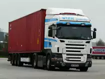 Scania R400 mit Containerauflieger von  Wiek , Ellwangen, 06.04.2012 