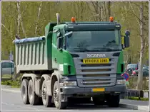 Scania R480 stand am Strassenrand abgestellt am 14.04.2012.