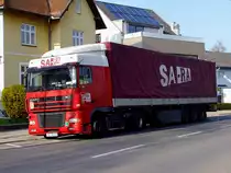DAF XF95.430 von SA-RA im Rieder Stadtgebiet; 120417