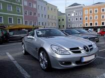MB SLK200-Cabrio am Rieder Hauptplatz; 120421