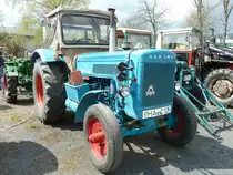Hanomag Robust wird prsentiert bei der Oldtimerausstellung der Traktor-Oldtimer-Freunde Wiershausen, April 2012 