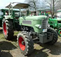 Fendt Favorit 3 wird prsentiert bei der Oldtimerausstellung der Traktor-Oldtimer-Freunde Wiershausen, April 2012 