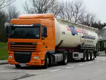 DAF XF 105.460 mit Siloauflieger der Spedition Steinkhler auf dem Rasthof Ellwanger Berge an der A7, 06.04.2012