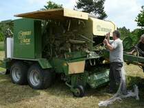 Krone Siloballenpresse Combi Pack - Blick hinter die Seitenverkleidung, in 36100 Petersberg-Marbach, 24.05.08