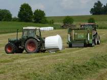  Siloballenernte  in 36100 Petersberg-Marbach am 24.05.08