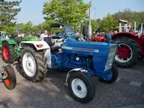 Ford 2000, 34 PS, 2588ccm, 20 km/h.
Treckertreff Grefrath, 25.9.11