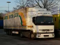 Renault Premium von  Viator & Vektor  aus Rum�nien auf der Rastanlage Frankenh�he, 08.04.2012