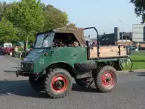 Unimog U401  Cabrio , gebaut 1953-1955, 25PS. Treckertreff Grefrath, 25.9.11 