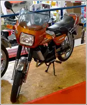 Z�ndapp Ks 80, Bj 1980, Ausgestellt im Automuseum Nordsee in der N�he von Norden - Norddeich 11.05.2012.