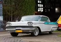 Ein Mercury Park Lane war zu besichtigen auf der PS-Messe im Eisenbahnerlebniszentrum Lokschuppen Pasewalk. - 05.05.2012