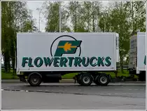 Auf einem Rastplatz an der Deutsch- Niederl�ndischen Grenze ist mir dieser H�nger mit einer Doppelvorderachse aufgefallen. 10.05.2012