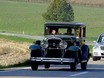 Cadillac 353 Fleetwood Roadster; unternimmt einen Sonntagsausflug; 110925