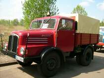 S4000 Z beim Oldtimertreffen in Werdau. Ein Betrieb hier im Ort hatte mehrere solche Fahrzeuge laufen und sogar 3 oder 4 Stck als Sattelzugmaschine umgebaut