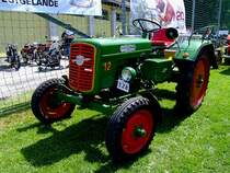 HELA Typ:D12; 12PS; Bj.1955; wurde bei der Oldtimerveranstaltung in Andorf die Startnummer 128 zugewiesen; 120526