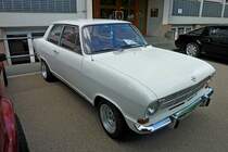 Opel Kadett B, Baujahr 1970, 60PS aus 1187ccm, Oldtimertreffen Hausen i.W., Mai 2012