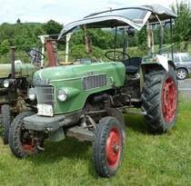 Fendt Farmer 1 Z steht bei der Oldtimerausstellung in Ebersburg, Juni 2012 